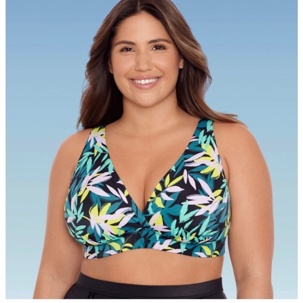 NWT Women's Slimming Control Plunge Lace-Up Bikini Tops